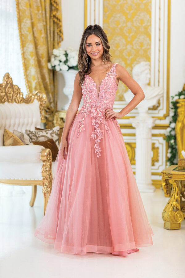 Sleeveless V-Neck Floral Appliqué A-Line Prom Dress with Tulle Skirt