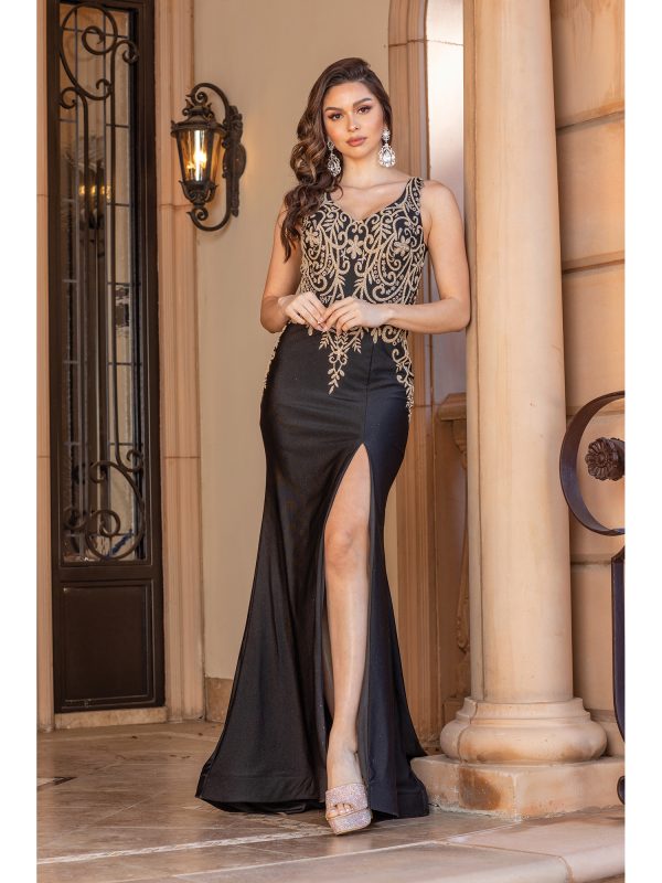 Sleeveless V-Neck Embroidered Bodice Sheath Prom Dress with High Slit