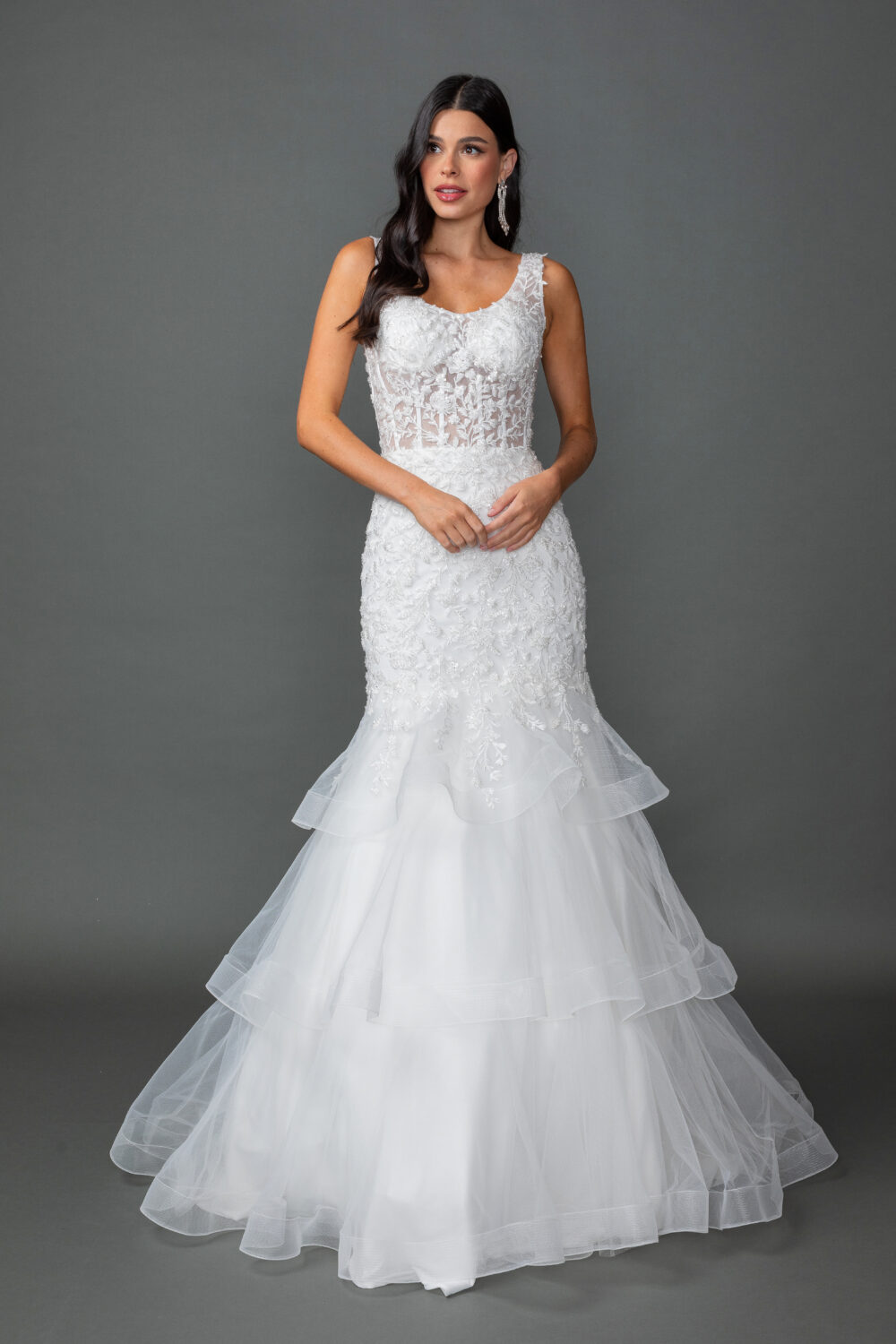 Sleeveless Lace Applique Wedding Gown - Style 0320