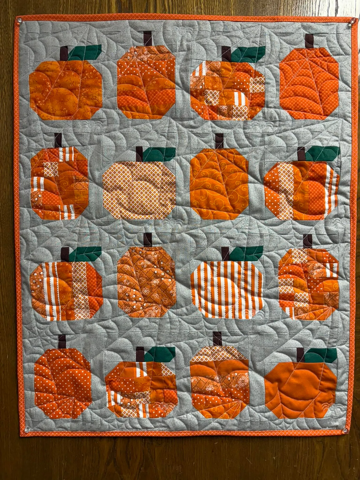 Detailed quilting design by LQS LLC