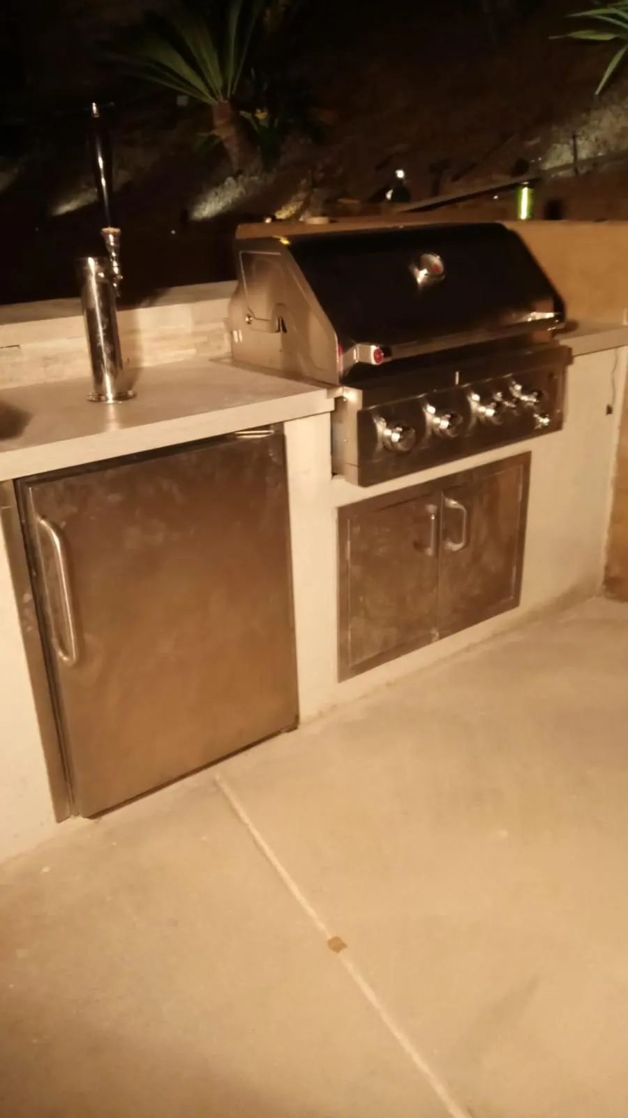 White Stucco Island with Beer Tap โ After